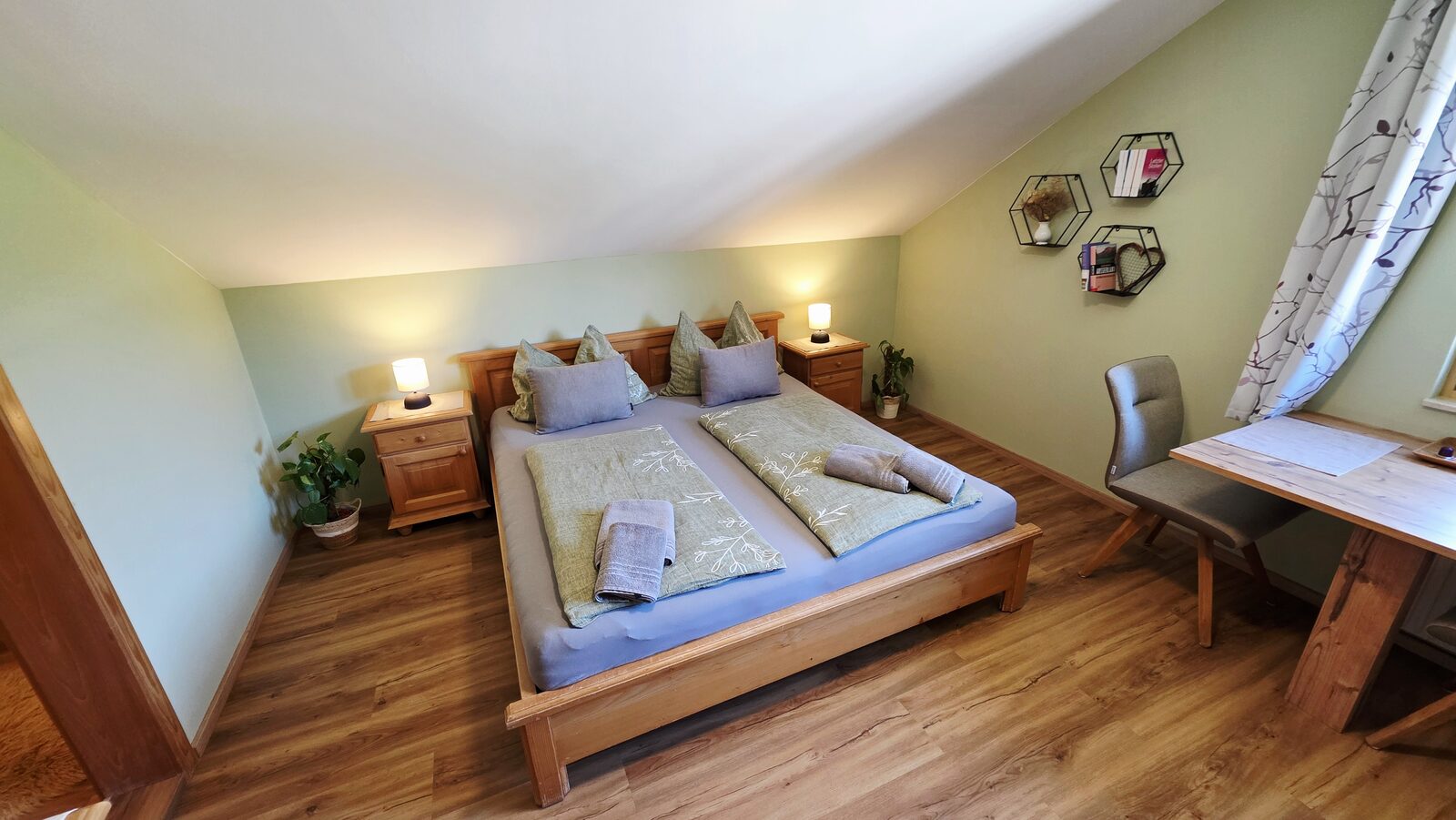 Doppelbett Apartment 3